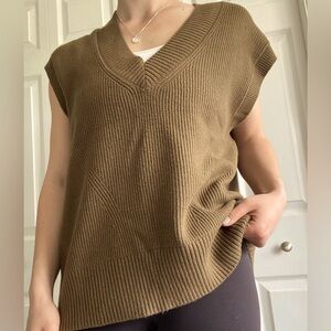 BANANA REPUBLIC Oversized Sweater Vest